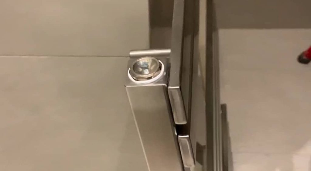 پیچ هواگیری حوله خشک کن